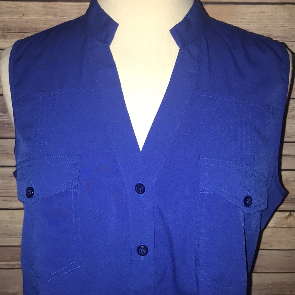Spence Sleeveless Top size medium - Picture 3 of 8